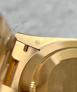 Rolex Day-Date 228235 18K Gold Wrapped Olive Dial Replica Watches GM 40mm