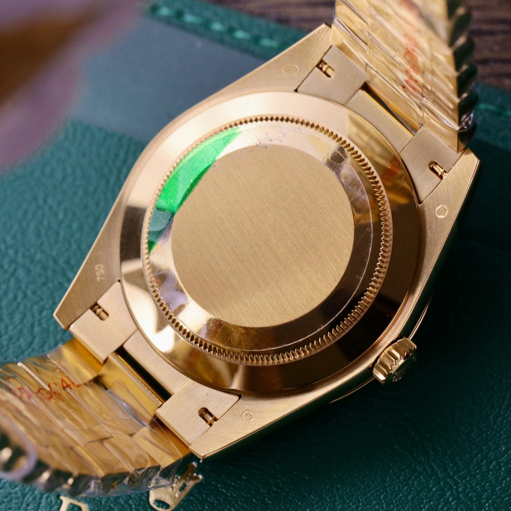 Rolex Day-Date 228235 18K Gold Wrapped and Moissanite Replica Watches GM 40mm (10)