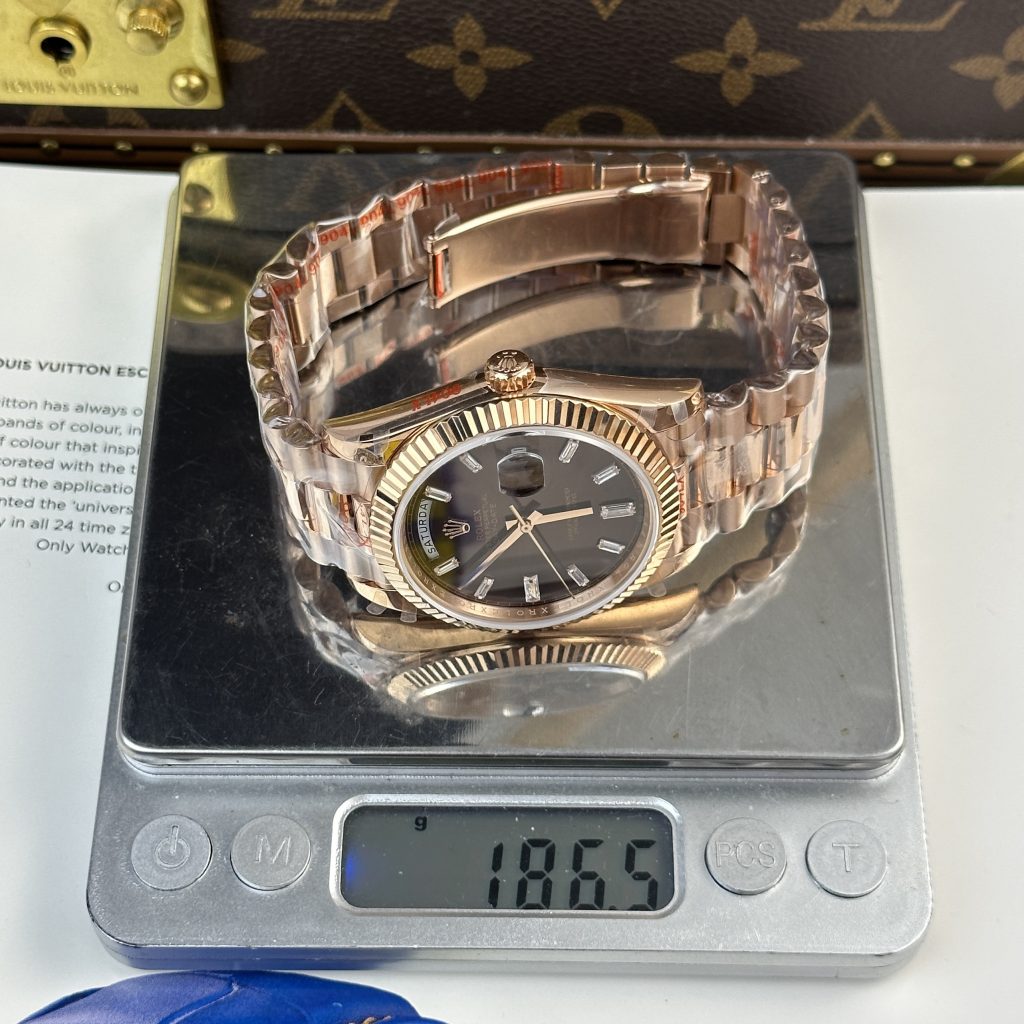 Rolex Day-Date 228235 Chocolate Dial Replica Watches 185gram QF Factory 40mm (2)