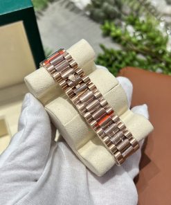 Rolex Day-Date 228235 Replica Watches Custom Diamonds Moissanite 40mm (1)