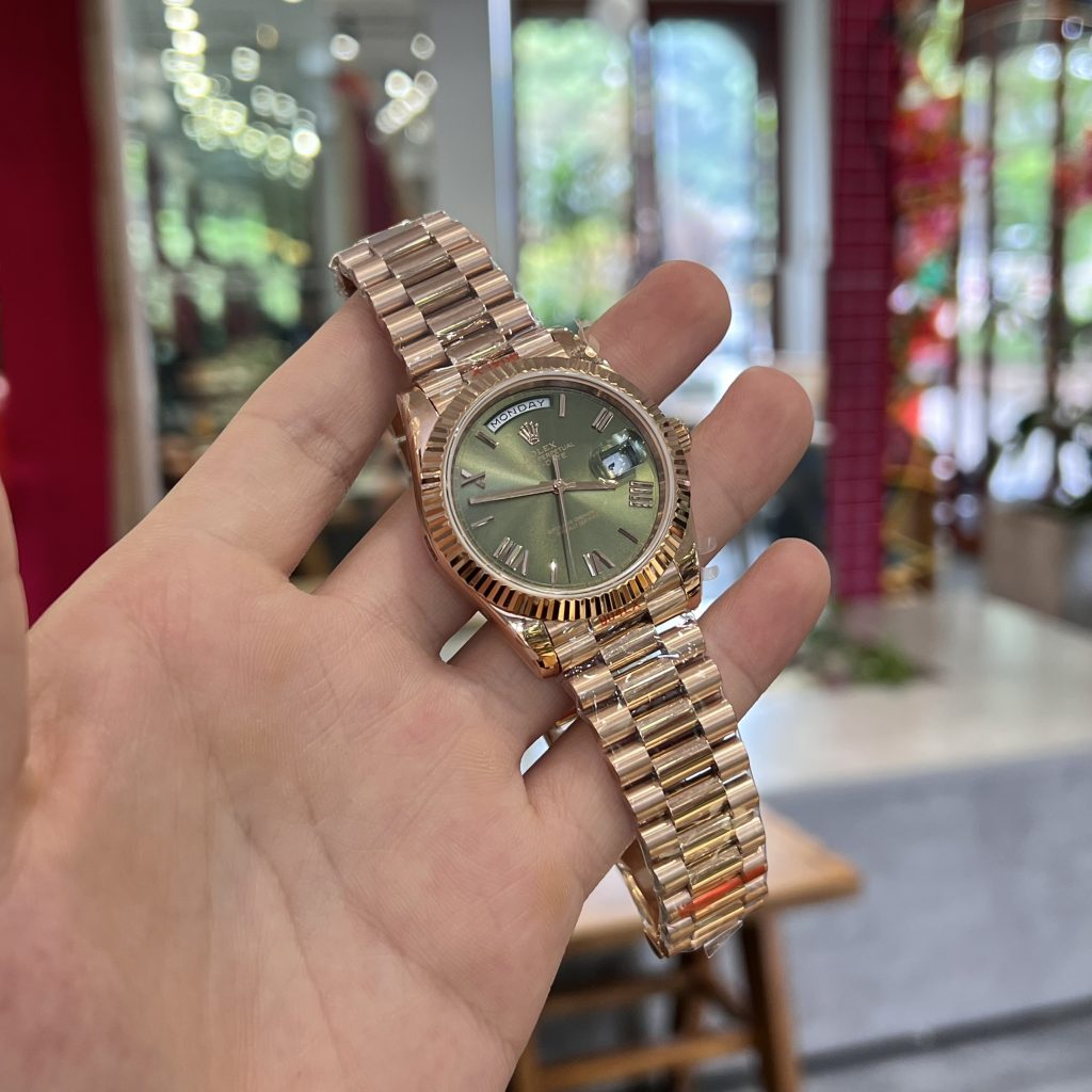 Rolex Day-Date 228235 Replica Watches Green Dial GM Factory 40mm (1)