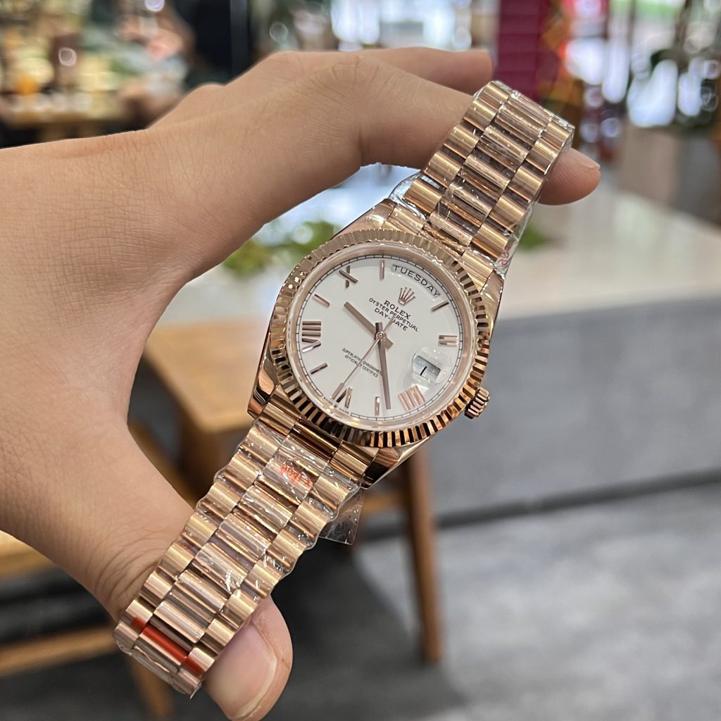 Rolex Day-Date 228235 Replica Watches Rose Gold GM Factory 40mm (2)