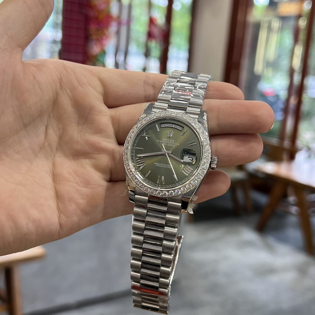 Rolex Day-Date 228236 Replica Watches Custom Diamonds Moissanite 40mm (2)