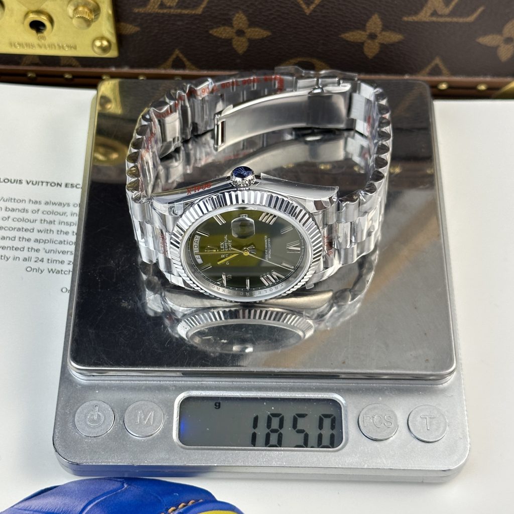 Rolex Day-Date 228236 Replica Watches Green Dial 185 Gram QF Factory 40mm (2)