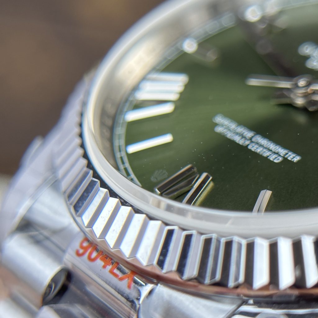 Rolex Day-Date 228236 Replica Watches Green Dial 185 Gram QF Factory 40mm (2)
