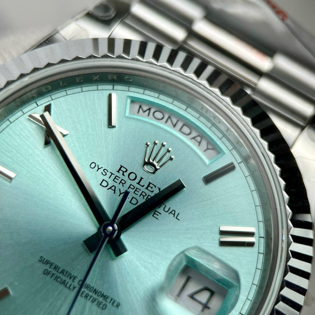 Rolex Day-Date 228236 Replica Watches Ice Blue Dial GM Factory (2)