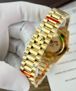 Rolex Day-Date 228238 Replica Watches Yellow Champagne GM Factory (2)