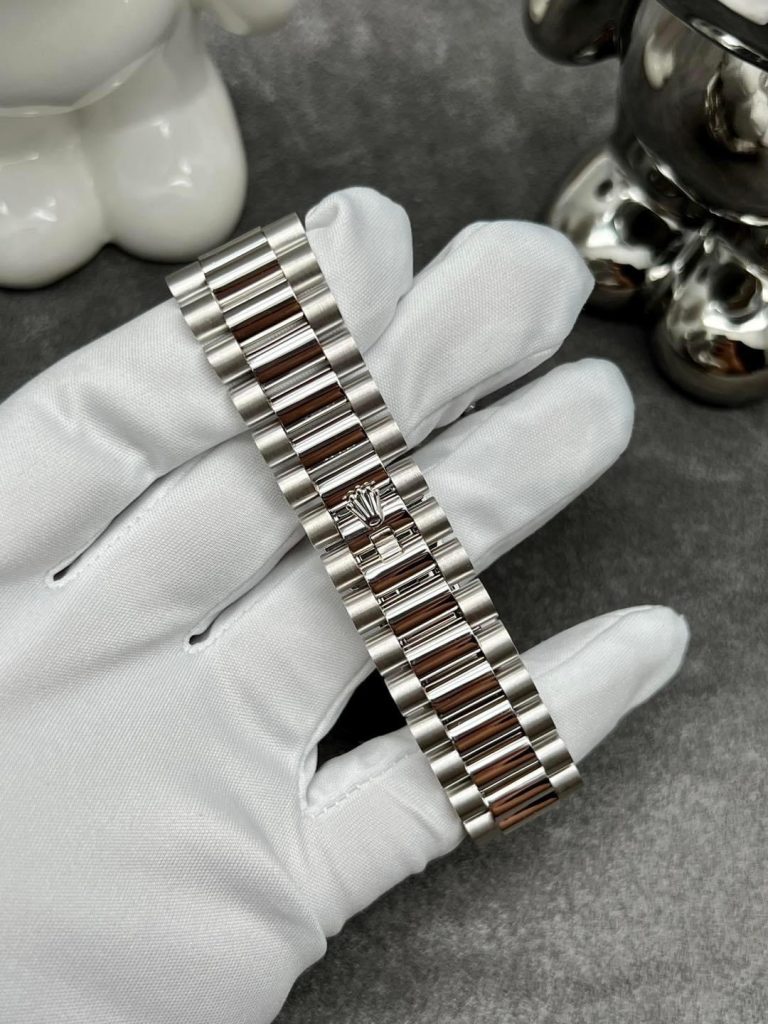 Rolex Day-Date Customs Platinum Meteorite Dial Replica Watch 40mm (1)