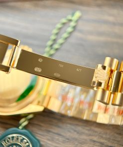 Rolex Day-Date Gold Wrapped Replica Watches Yellow Champagne Dial GMF 36mm (1)