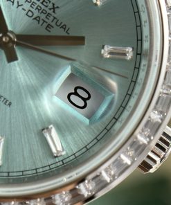Rolex Day-Date Ice Blue Dial Bezel Diamonds Baguette GM Factory 40mm (2)