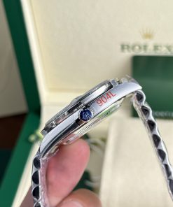 Rolex Day-Date Ice Blue Dial Bezel Diamonds Baguette GM Factory 40mm (2)