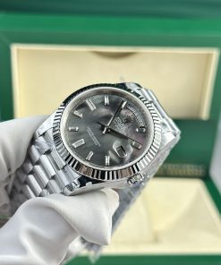 Rolex Day-Date Mother Of Pearl Dial Best Replica Watch QF Factory 36mm (9)