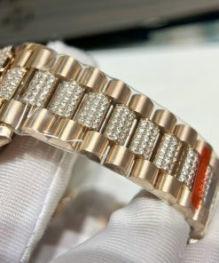 Rolex Day-Date Mother Of Pearl Dial Diamonds Replica Watches 40mm (2)