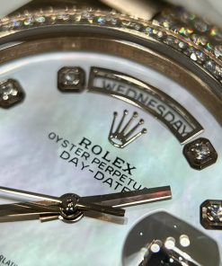 Rolex Day-Date Mother Of Pearl Dial Diamonds Replica Watches 40mm (2)