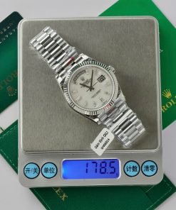 Rolex Day-Date Mother Of Pearl & Moissanite Customs GM Factory 40mm (11)