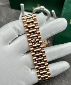Rolex Day-Date Real Gold 18K Customs Diamond Chocolate Dial 40mm (2)