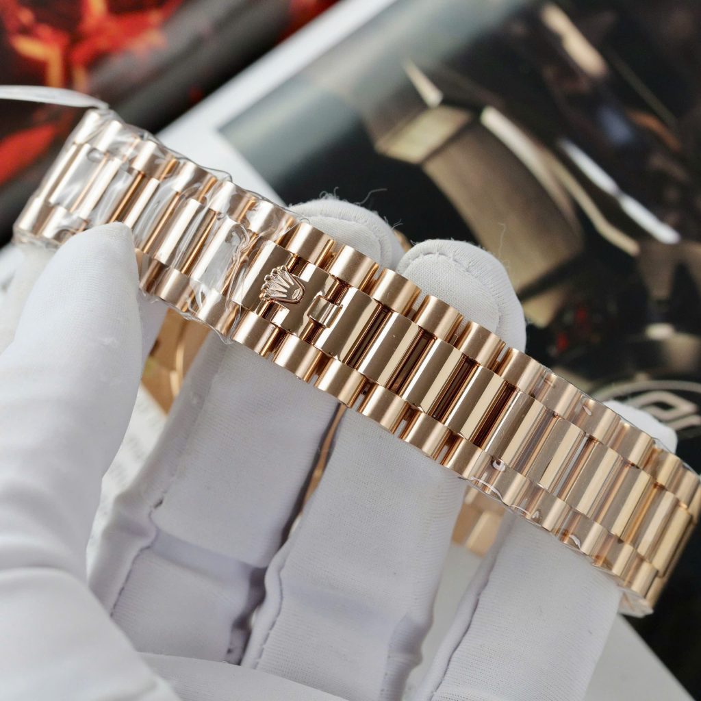 Rolex Day-Date Replica 11 Watch Pink Dial Gold Wrapped GM Factory 40mm (2)