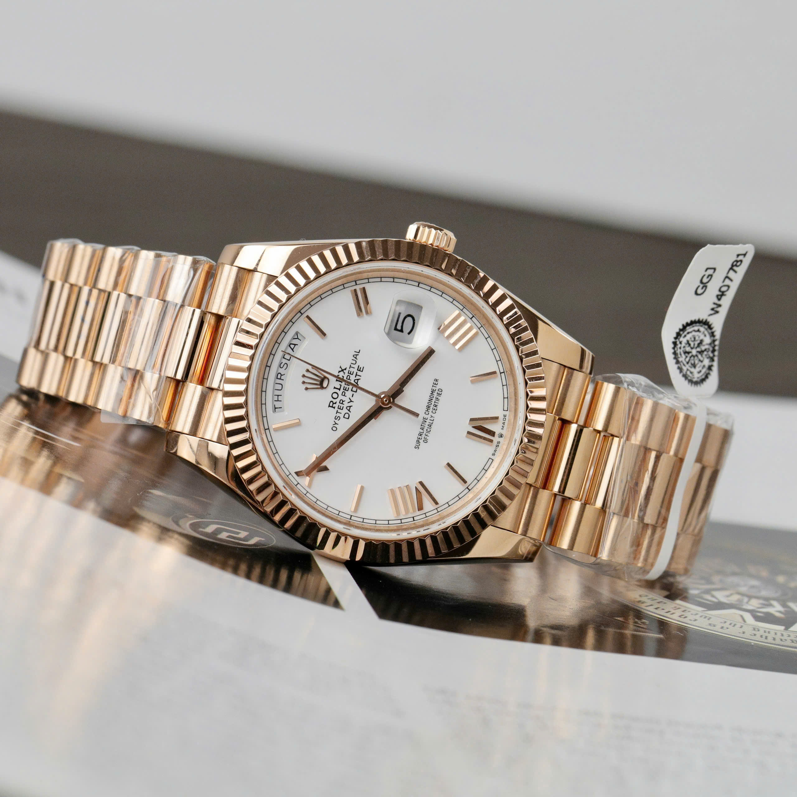 Rolex Day-Date Replica Watch White Dial Gold Wrapped GM Factory 40mm (5) Rolex Day-Date Replica Watch White Dial Gold Wrapped GM Factory 40mm (2)