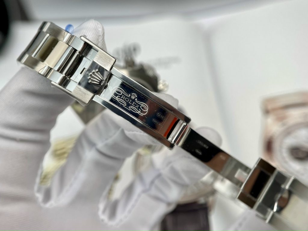 Rolex Daytona 116500LN Replica Watches Gozzila Clean Factory 40mm (1)