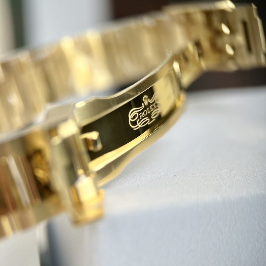 Rolex Daytona 116508 Custom Mother Of Pearl Dial Natural 40mm (1)