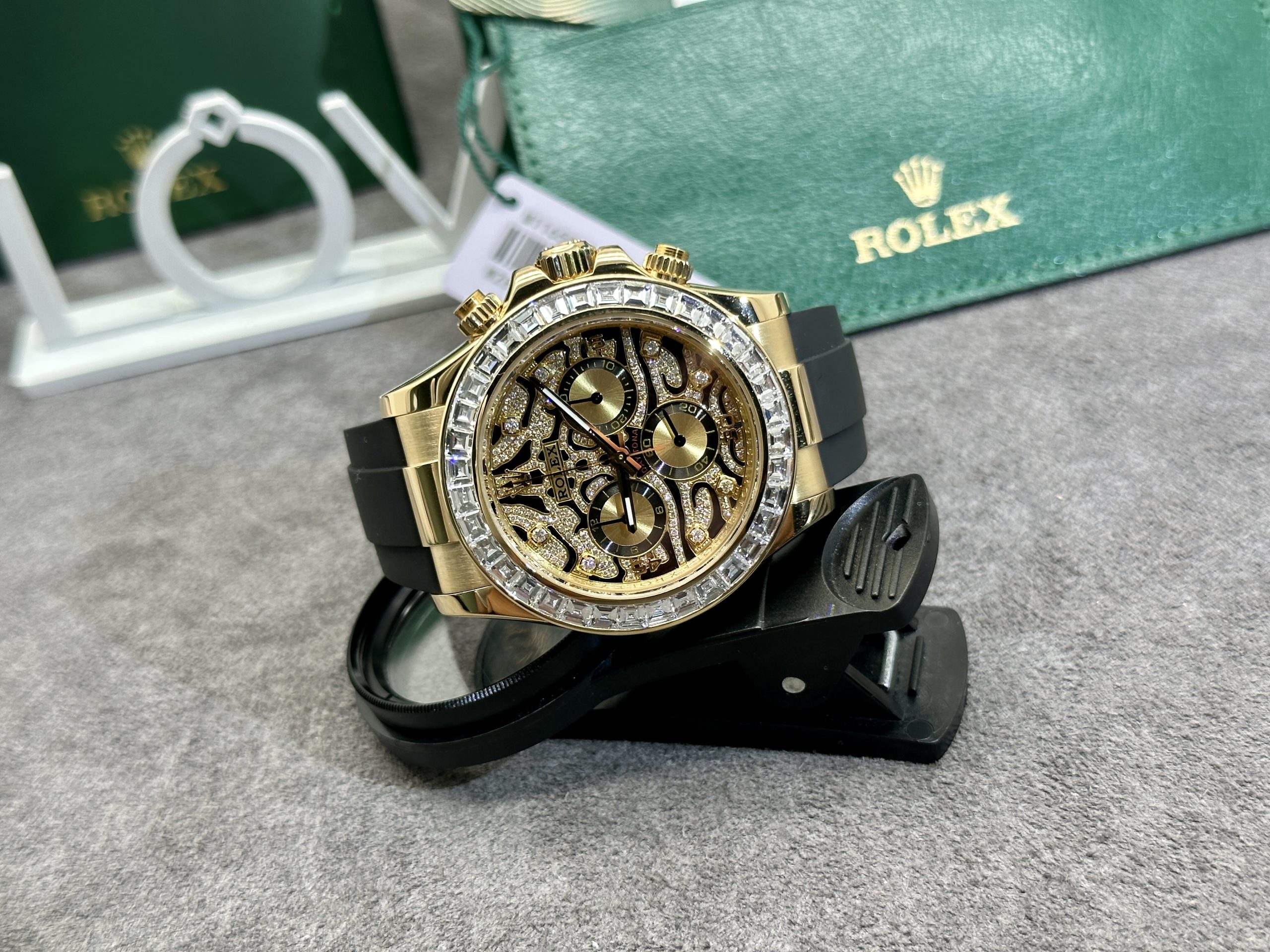 Rolex Daytona 116588TBR Eye Of Tiger Solid Gold Watch and Diamonds (1)
