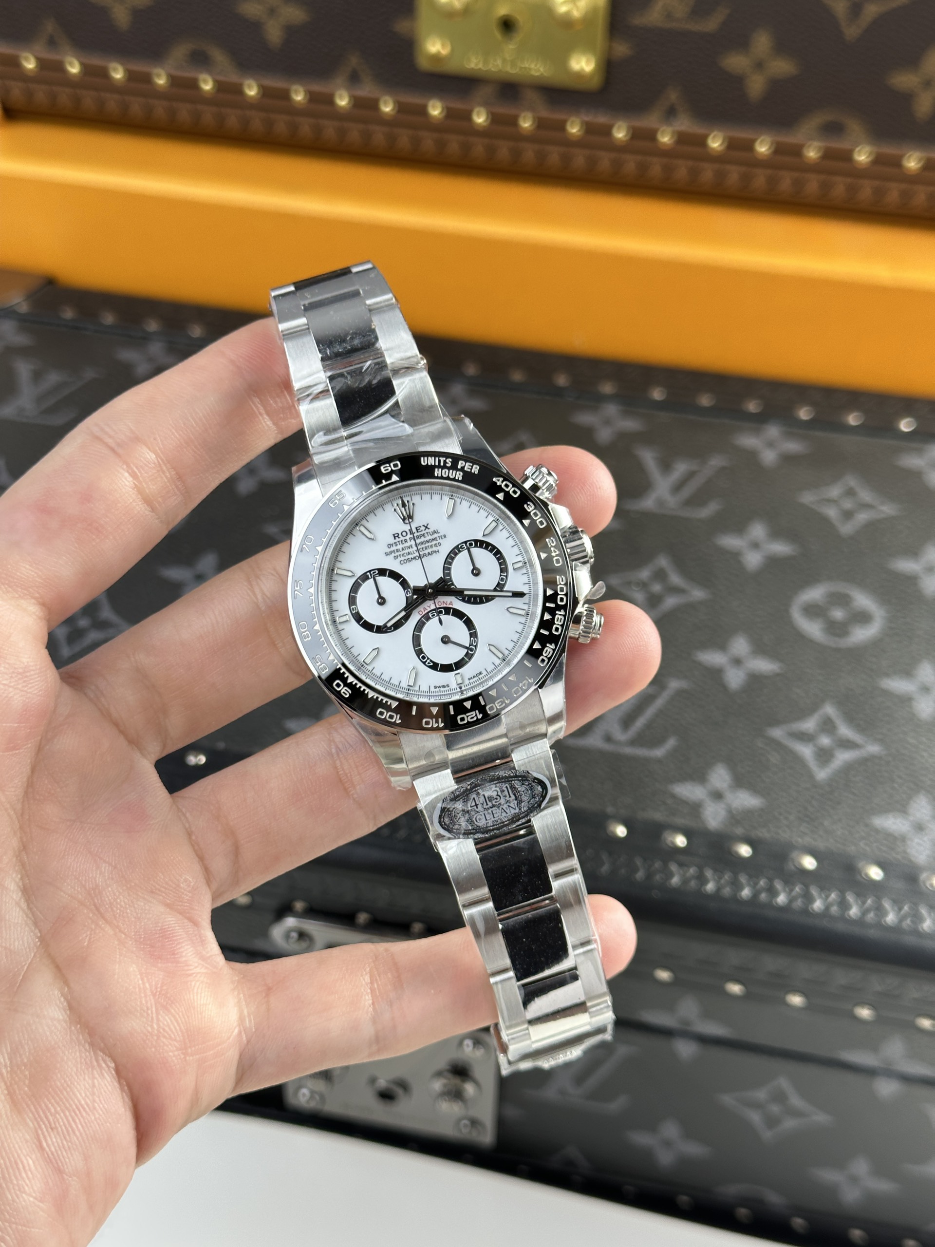 Rolex Daytona 126500LN Panda Replica Watches New 2024 Clean Factory (1) Rolex Daytona 126500LN Panda Replica Watches New 2024 Clean Factory (3)