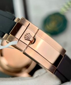 Rolex Daytona 18K Rose Gold Wrapped and Moissanite Diamonds Rep 11