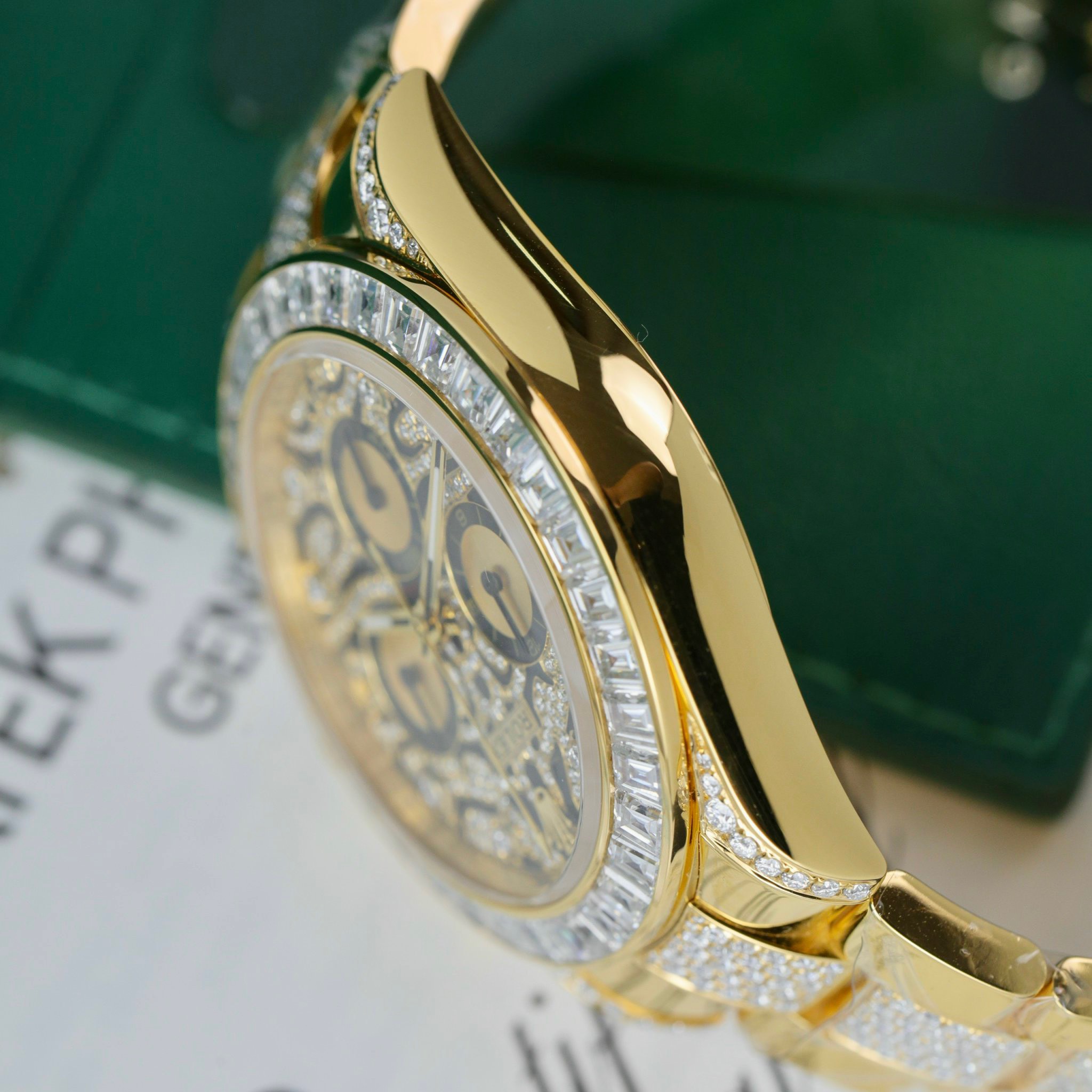 Rolex Daytona Eye Of Tiger Gold Wrapped Customs Moissanite Diamonds (9) Rolex Daytona Eye Of Tiger Gold Wrapped Customs Moissanite Diamonds (13)