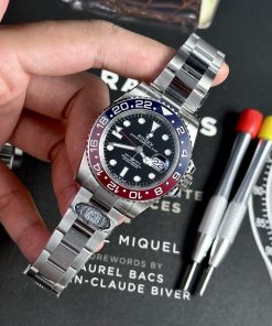 Rolex GMT-Master II 126710BLRO Pepsi V3 Oyster Bracelet Best Replica (3)