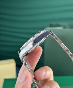 Rolex GMT-Master II 126710LN Replica Watches Julibee Strap Clean Factory (12)