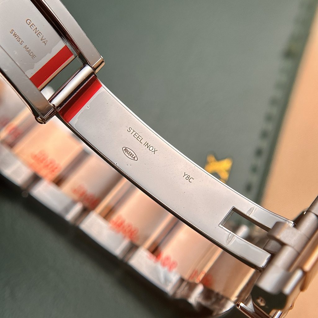 Rolex GMT-Master II 126711CHNR Root Beer Replica Watches Clean Factory 40mm (1)