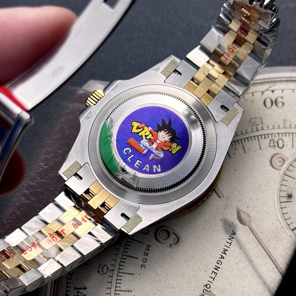 Rolex GMT-Master II 126713GRNR Metal Wire Replica Watches Clean Factory 41mm (2)