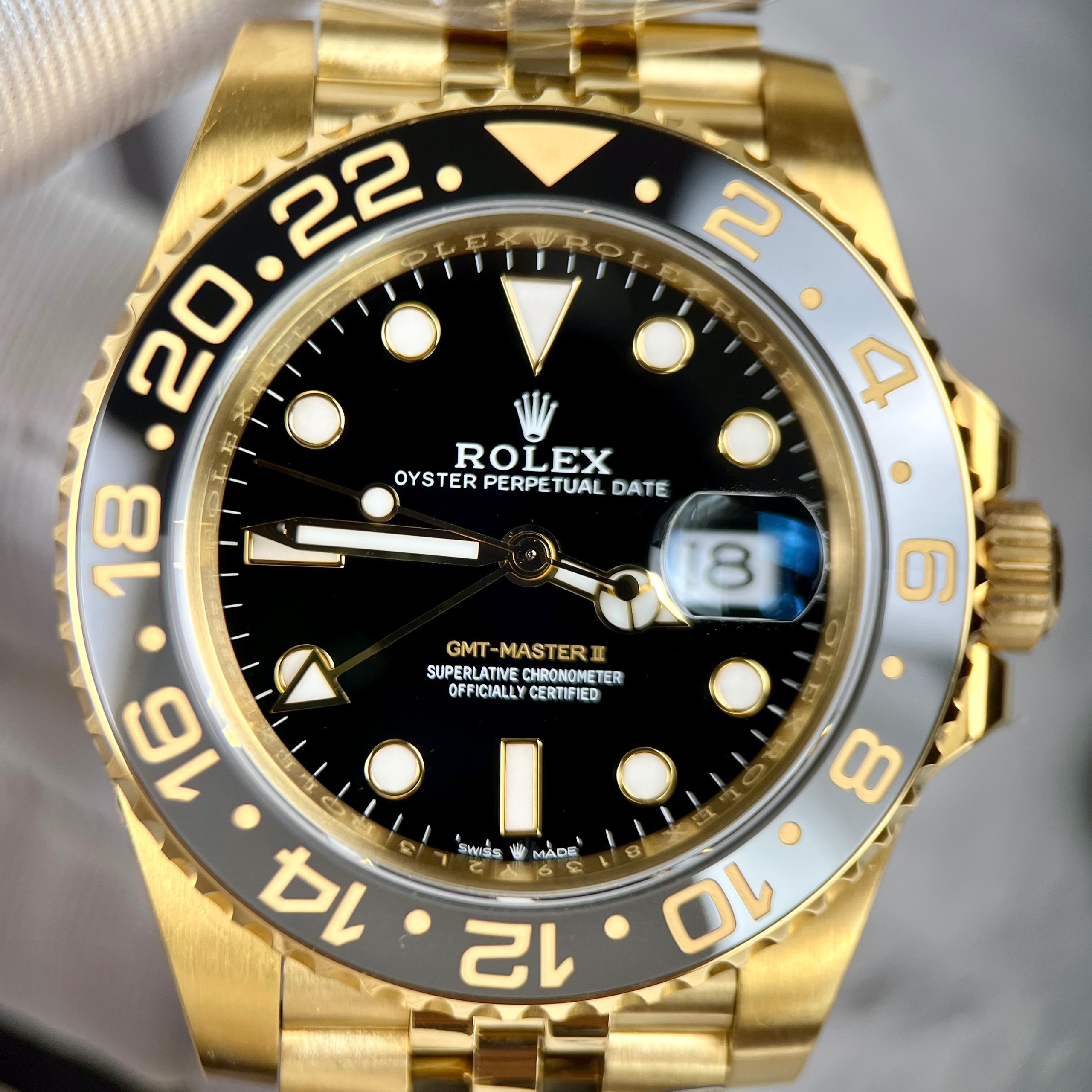Rolex GMT-Master II 126718GRNR Replica Watches Clean Factory 40mm (3) Rolex GMT-Master II 126718GRNR Replica Watches Clean Factory 40mm (2)