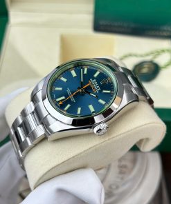 Rolex Milgauss 116400GV Replica 11 Watch Oyster Strap VS Factory 40mm (2)