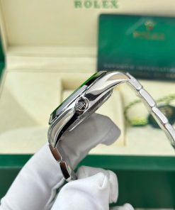 Rolex Milgauss 116400GV Replica 11 Watch Oyster Strap VS Factory 40mm (2)