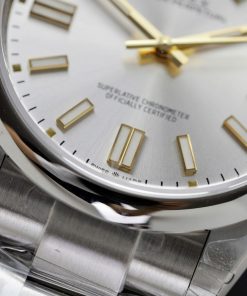 Rolex Oyster Perpetual 124300 Best Replica Watch Silver Dial VS Factory 41mm (10)