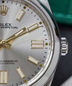 Rolex Oyster Perpetual 124300 Best Replica Watch Silver Dial VS Factory 41mm (10)