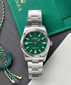 Rolex Oyster Perpetual 124300 Best Replica Watches Green Dial VS Factory 41mm (2)