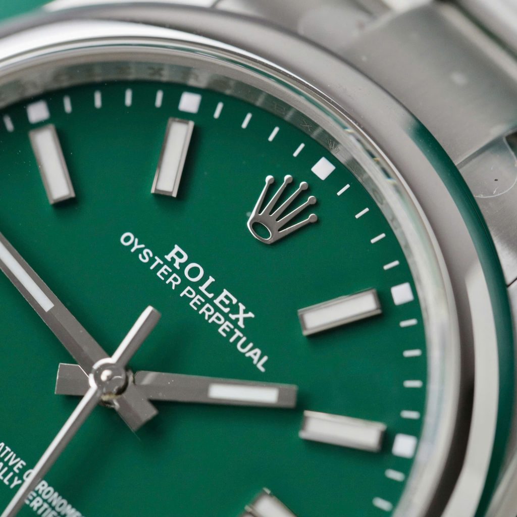 Rolex Oyster Perpetual 124300 Best Replica Watches Green Dial VS Factory 41mm (2)