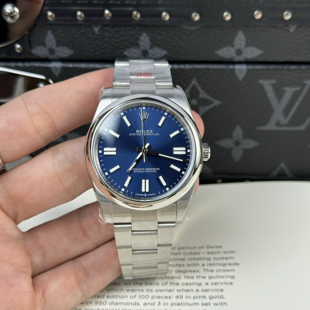 Rolex Oyster Perpetual 124300 Blue Dial Best Replica Clean Factory