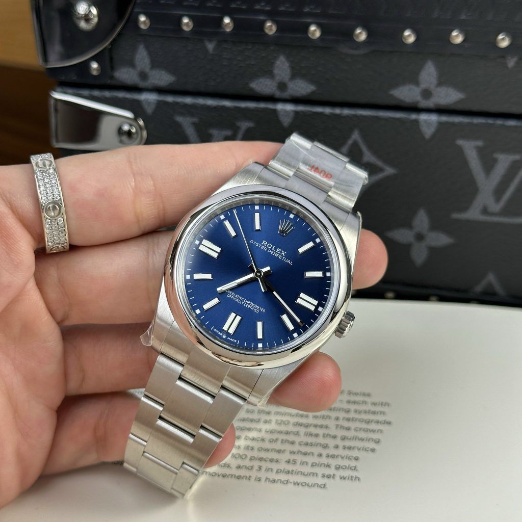 Rolex Oyster Perpetual 124300 Blue Dial Best Replica Clean Factory