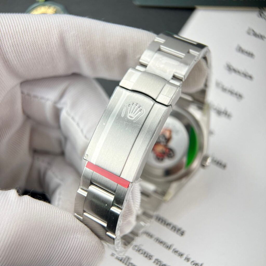 Rolex Oyster Perpetual 126000 Black Dial Replica Clean Factory 36mm (2)