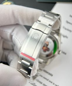 Rolex Oyster Perpetual 126000 Black Dial Replica Clean Factory 36mm (2)