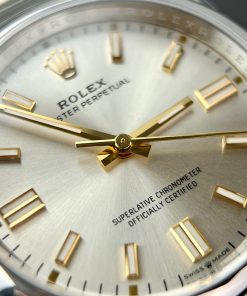 Rolex Oyster Perpetual 126000 Replica Watches Clean Factory Silver Dial 36mm (5)