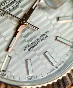 Rolex Replica Watch DateJust Gold Wrapped Fluted Dial GM 41mm (2)