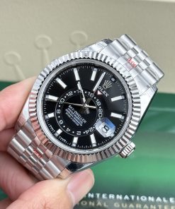 Rolex Sky Dweller 326934 Black Dial Jubilee Strap Best Replica 42mm (1)