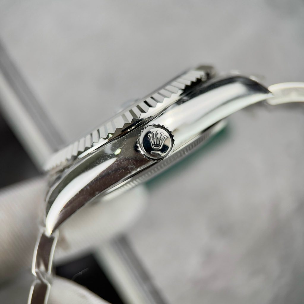 Rolex Sky-Dweller 326934 Replica Watches Best Quality Noob Factory (1)