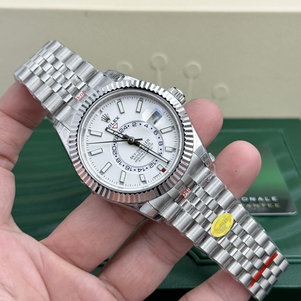 Rolex Sky Dweller 326934 White Dial Jubilee Strap Best Replica 42mm (2)