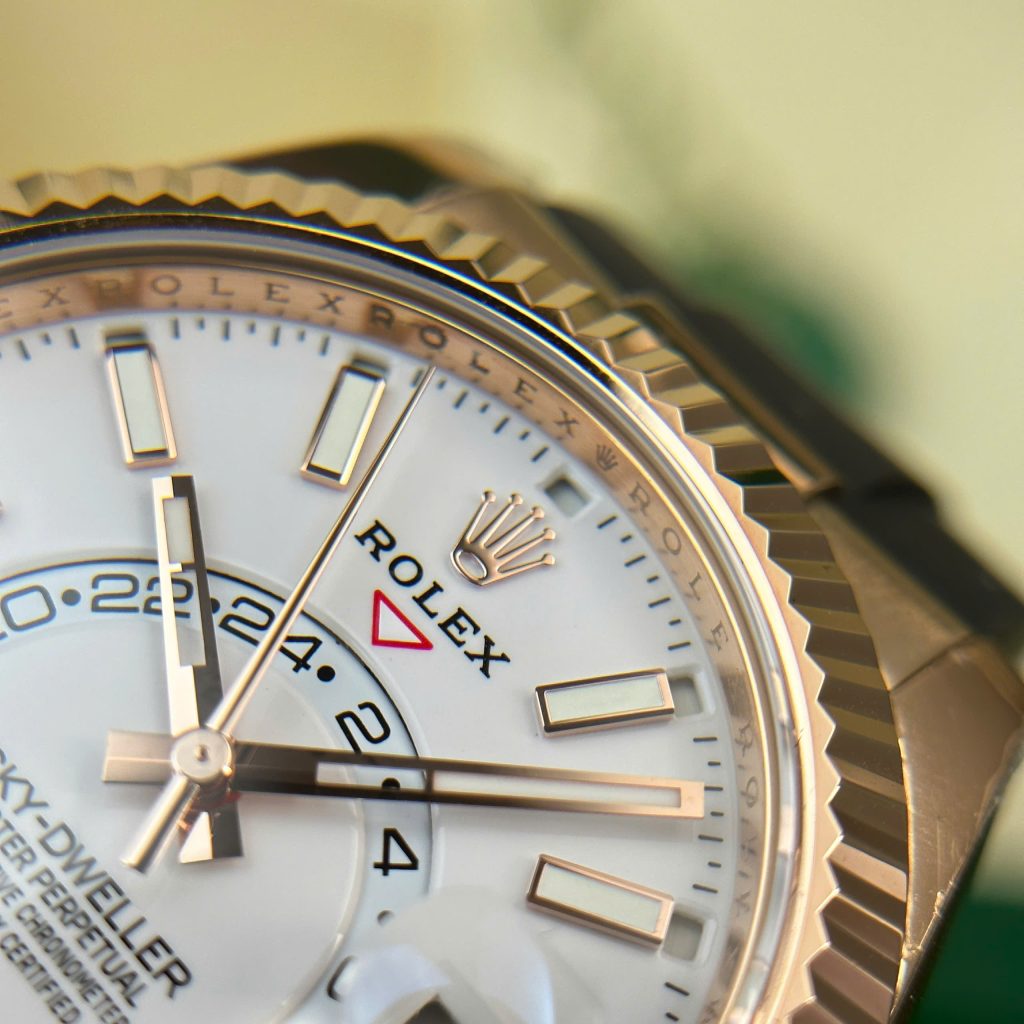 Rolex Sky-Dweller 336235 White Dial Replica 11 Watch Weight 190 Gram ZF Factory 42mm (2)