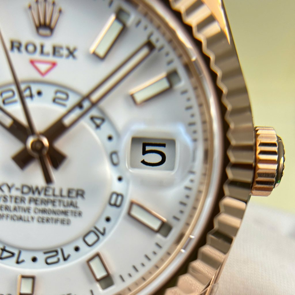 Rolex Sky-Dweller 336235 White Dial Replica 11 Watch Weight 190 Gram ZF Factory 42mm (2)